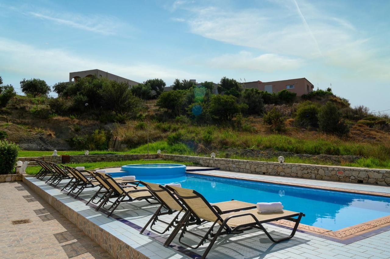 Anthos Apartments Plakias Bagian luar foto