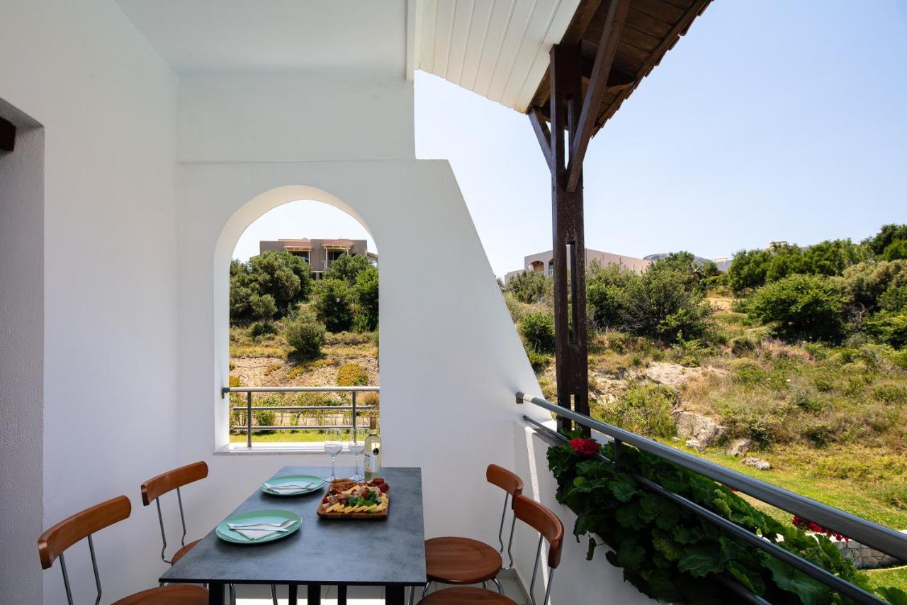Anthos Apartments Plakias Bagian luar foto