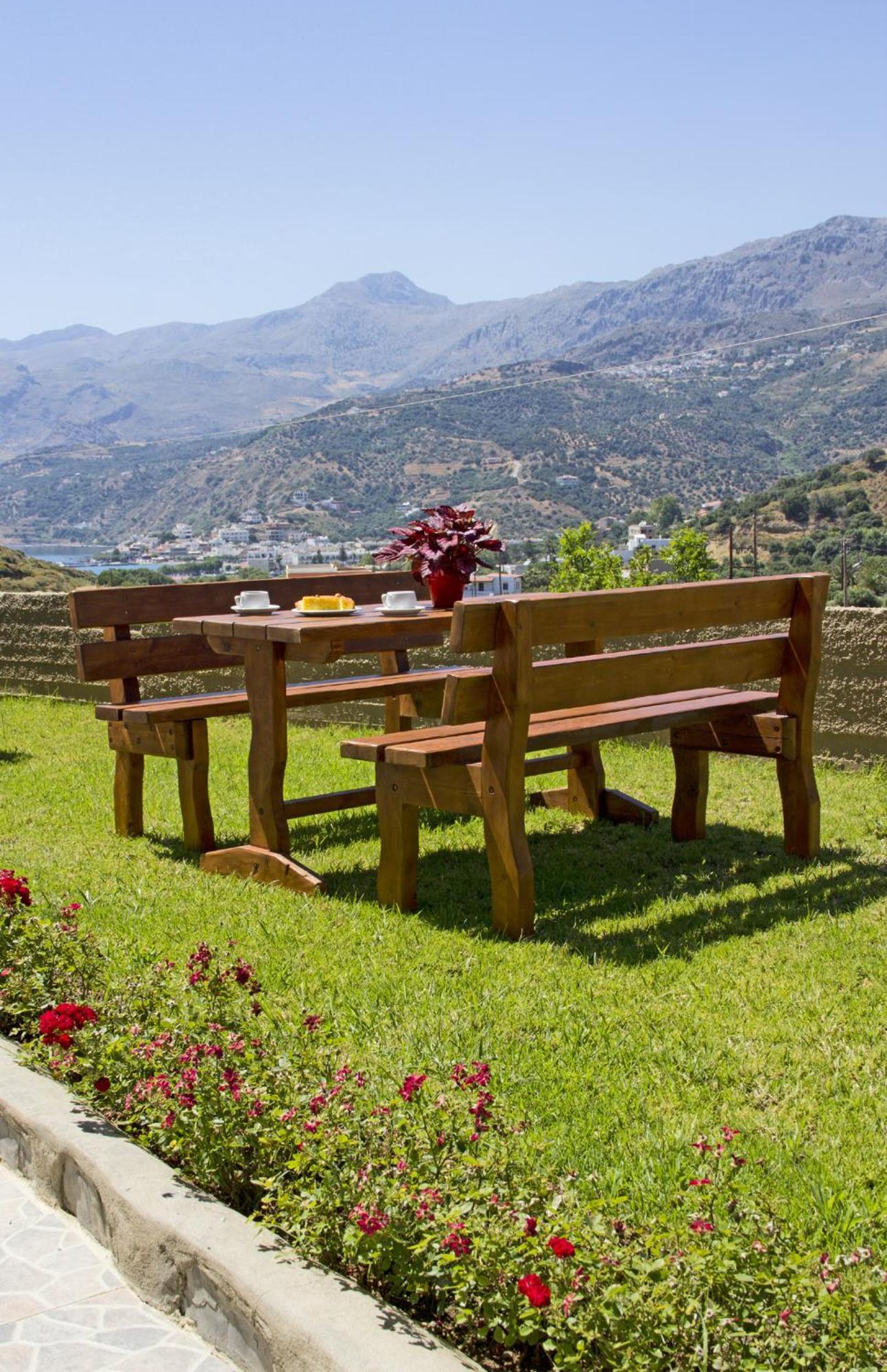 Anthos Apartments Plakias Bagian luar foto