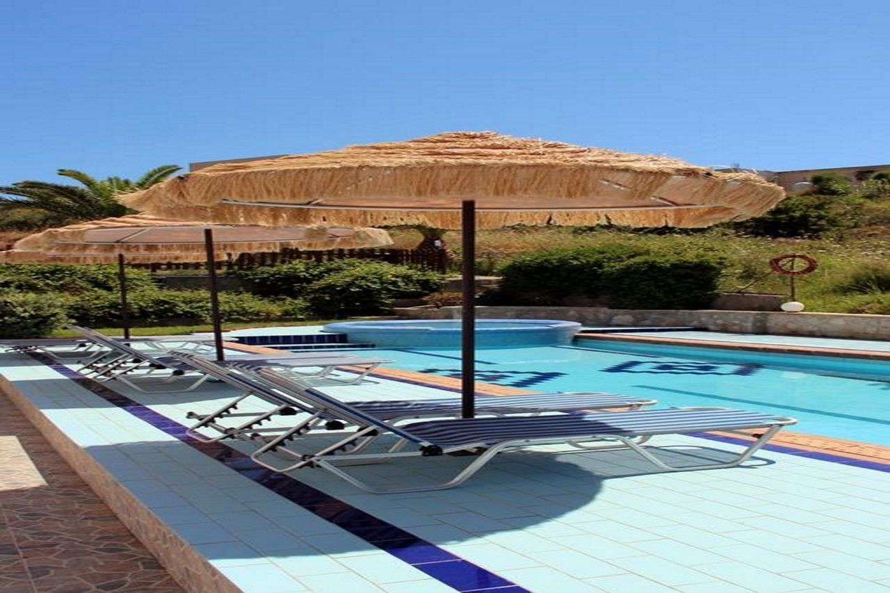 Anthos Apartments Plakias Bagian luar foto